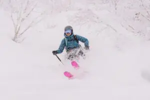 Powder in Japan's best ski resorts - Max Rains in Niseko with Mabey Ski